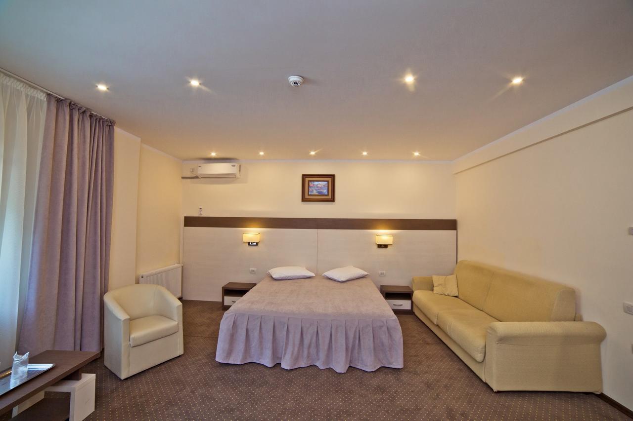 Hotel Evergreen Amara Extérieur photo