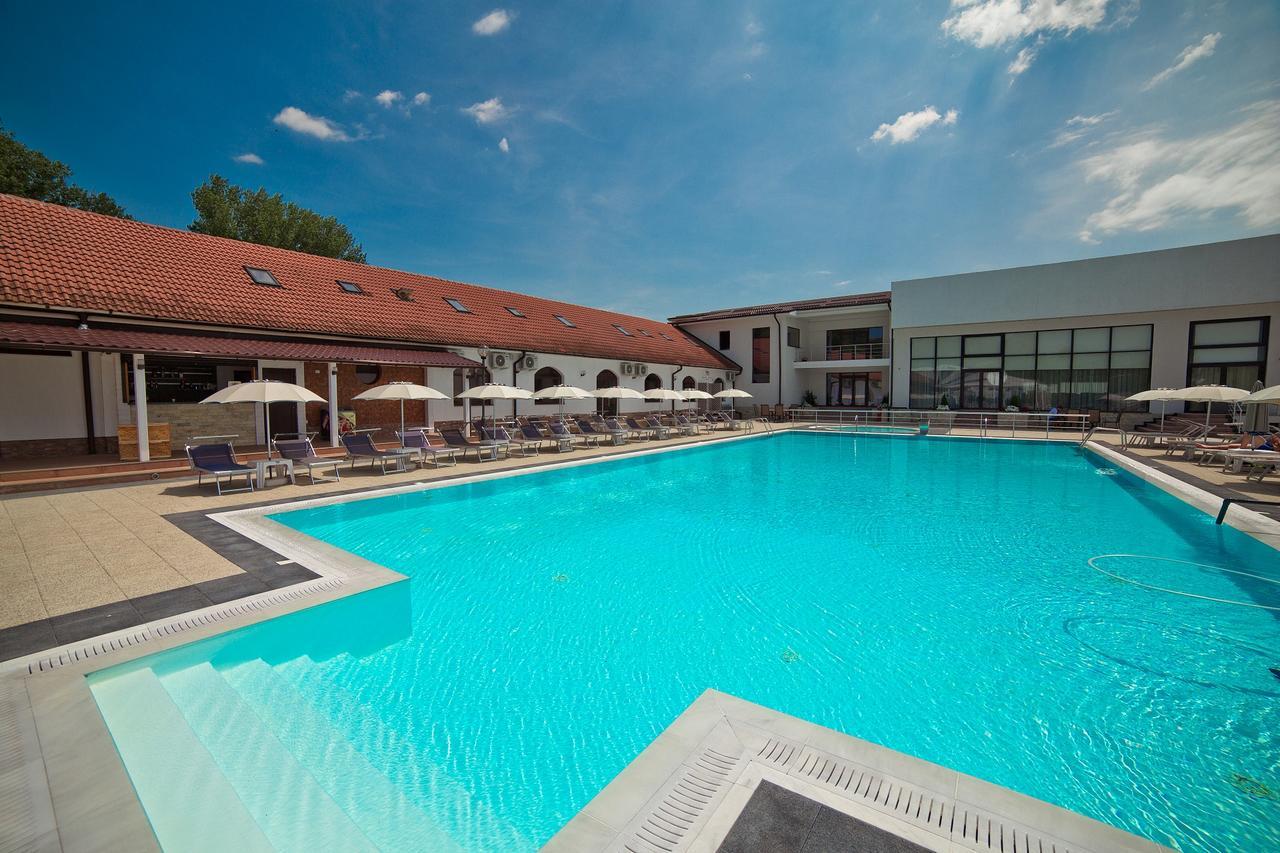 Hotel Evergreen Amara Extérieur photo