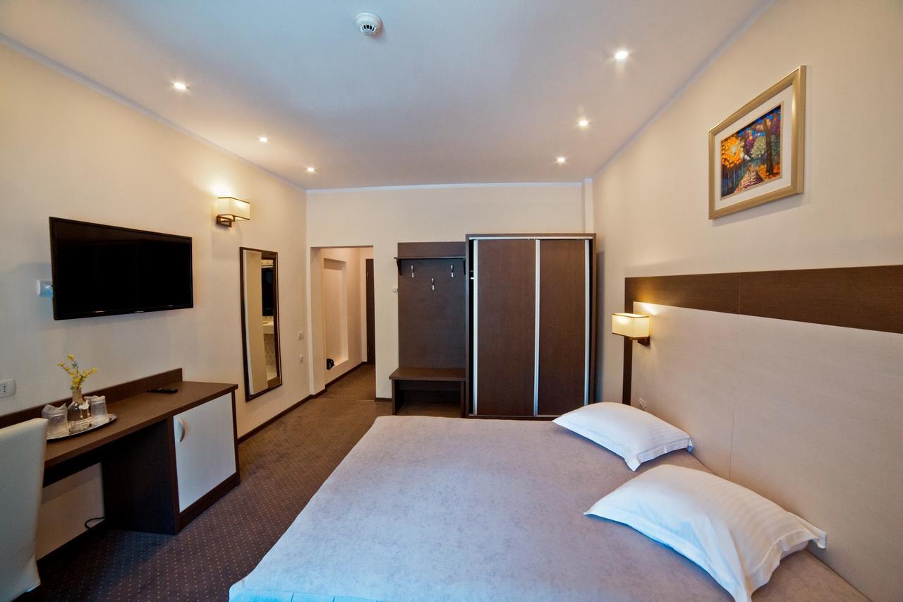Hotel Evergreen Amara Extérieur photo